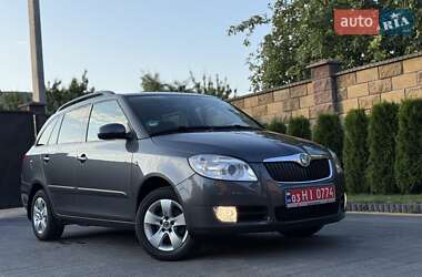 Универсал Skoda Fabia 2009 в Луцке