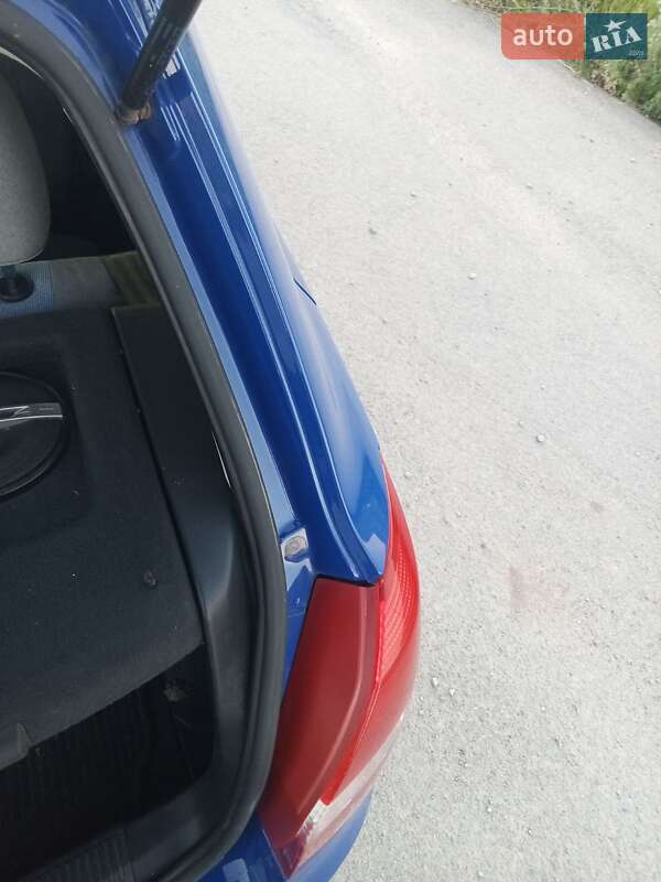 Хэтчбек Skoda Fabia 2008 в Подгайцах