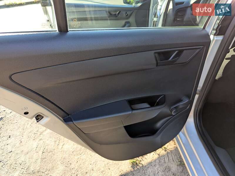 Універсал Skoda Fabia 2015 в Івано-Франківську