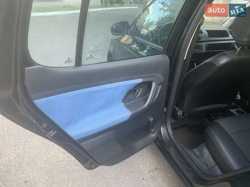 Хэтчбек Skoda Fabia 2008 в Львове