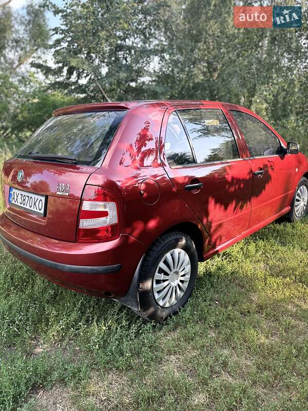 Седан Skoda Fabia 2006 в Полтаве