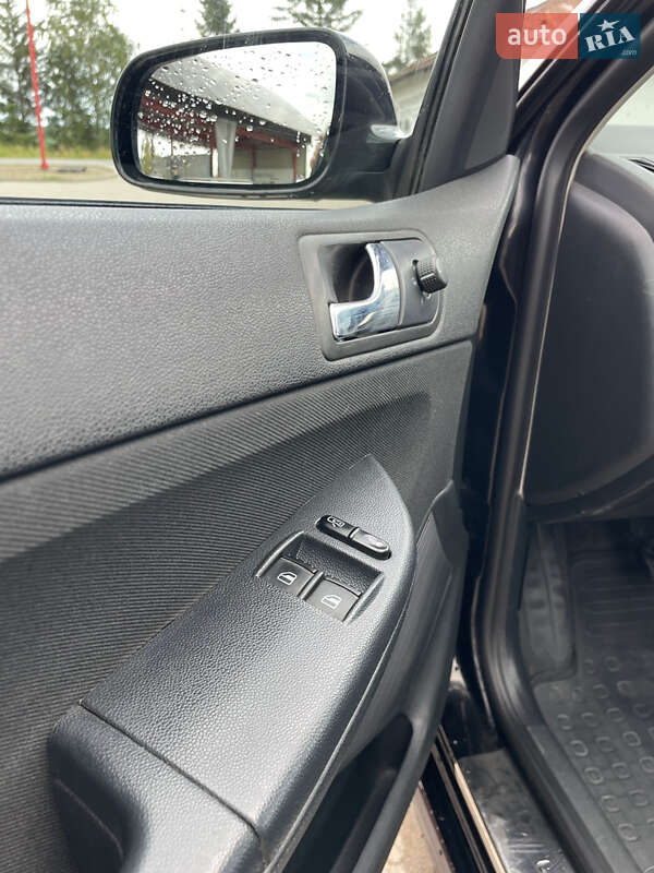 Универсал Skoda Fabia 2005 в Отынии