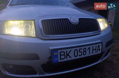 Хэтчбек Skoda Fabia 2007 в 