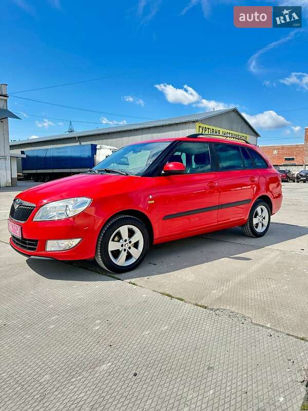 Универсал Skoda Fabia 2014 в Львове