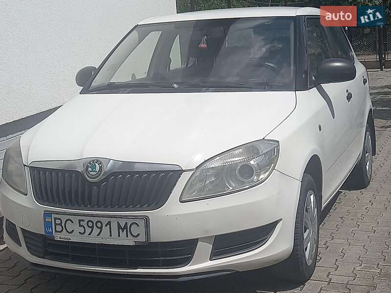 Хэтчбек Skoda Fabia 2011 в Бориславе