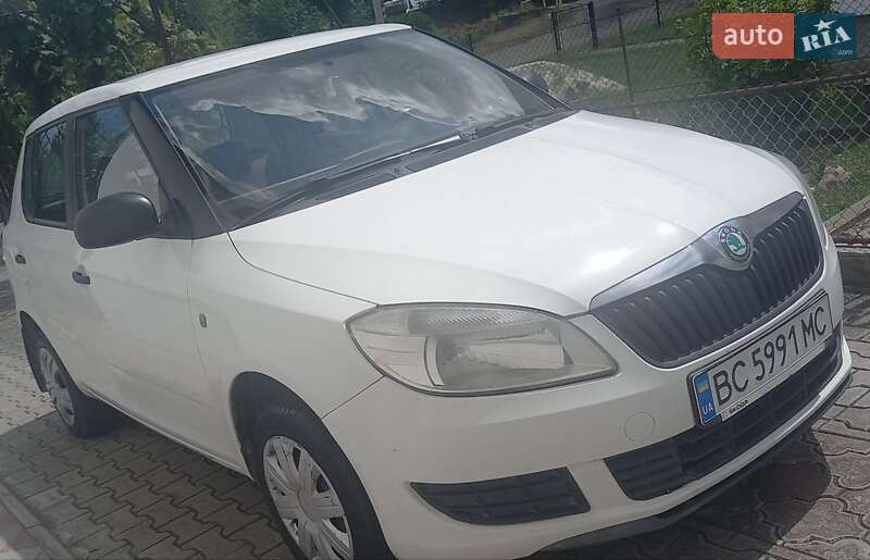 Хэтчбек Skoda Fabia 2011 в Бориславе
