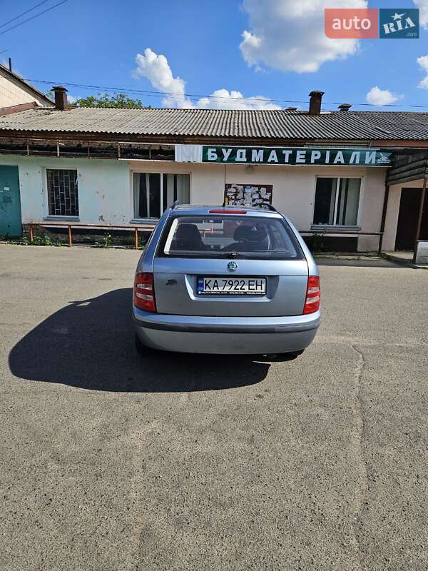 Универсал Skoda Fabia 2002 в Киеве