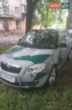 Хетчбек Skoda Fabia 2007 в Дніпрі