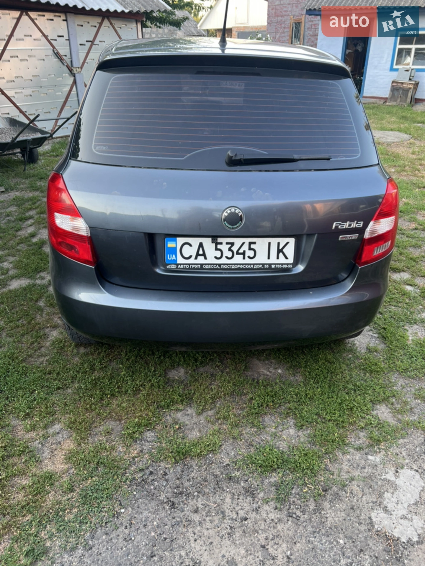 2012 Skoda Fabia - мініатюра 2