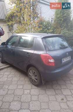 Хэтчбек Skoda Fabia 2010 в 