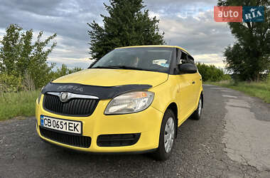 Хетчбек Skoda Fabia 2008 в Мені