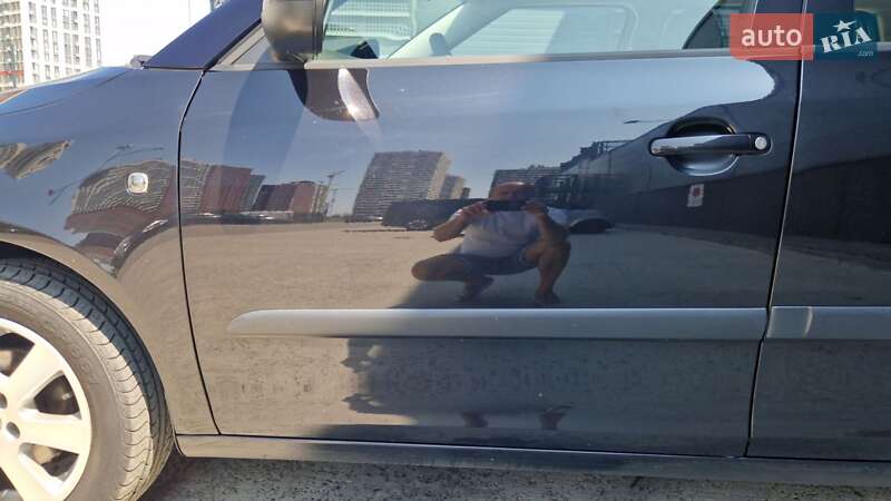 Универсал Skoda Fabia 2009 в Ирпене