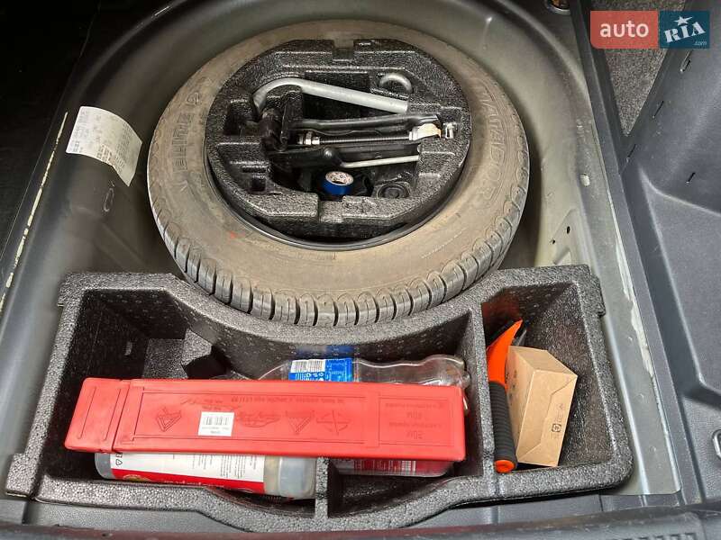 Универсал Skoda Fabia 2008 в Запорожье