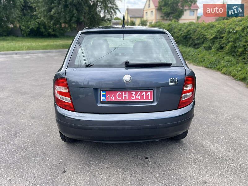Хэтчбек Skoda Fabia 2007 в Виннице