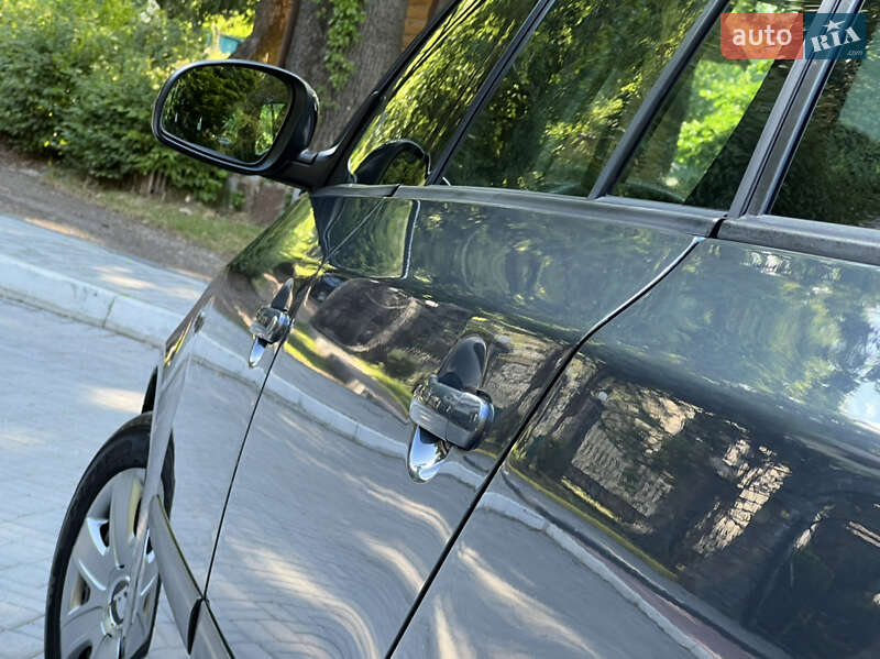 Універсал Skoda Fabia 2009 в Трускавці