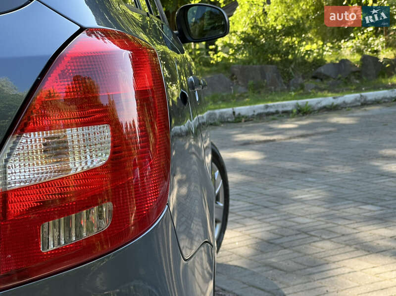 Універсал Skoda Fabia 2009 в Трускавці
