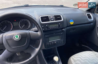 Универсал Skoda Fabia 2010 в 