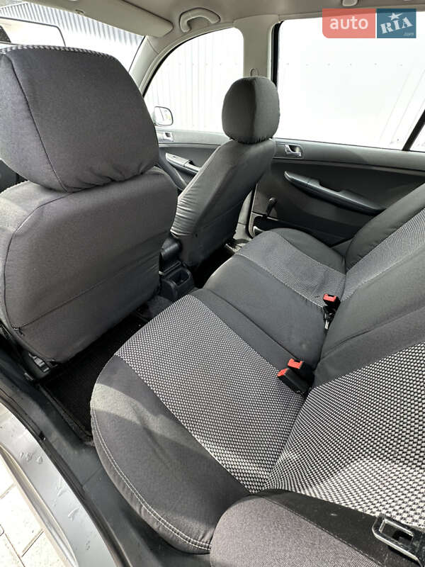 Универсал Skoda Fabia 2004 в Киеве