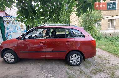 Хэтчбек Skoda Fabia 2008 в 
