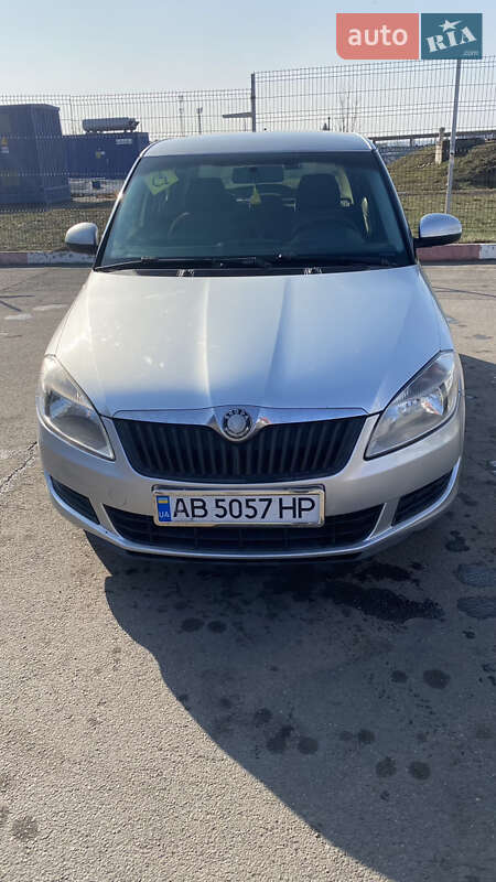 Хэтчбек Skoda Fabia 2010 в Виннице