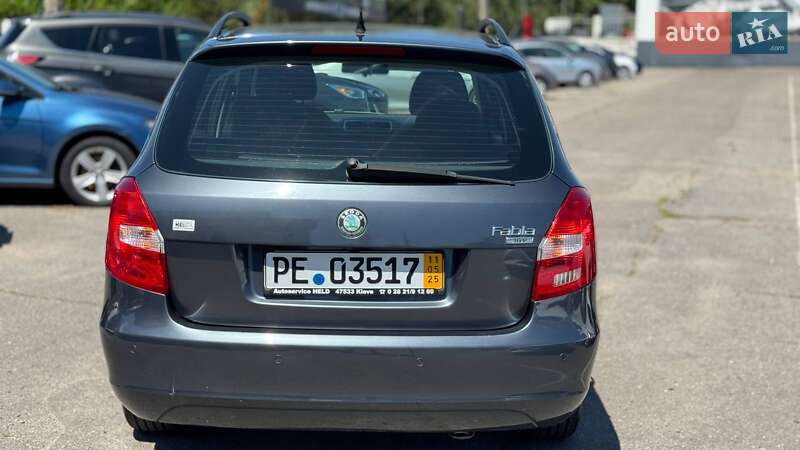 Универсал Skoda Fabia 2009 в Полтаве