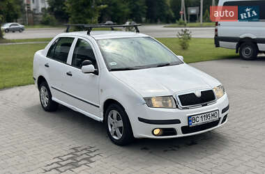 Седан Skoda Fabia 2006 в Шептицькому