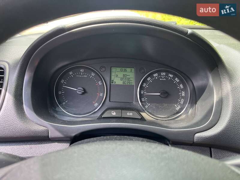 Хетчбек Skoda Fabia 2012 в Львові