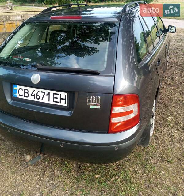 Универсал Skoda Fabia 2007 в Чернигове