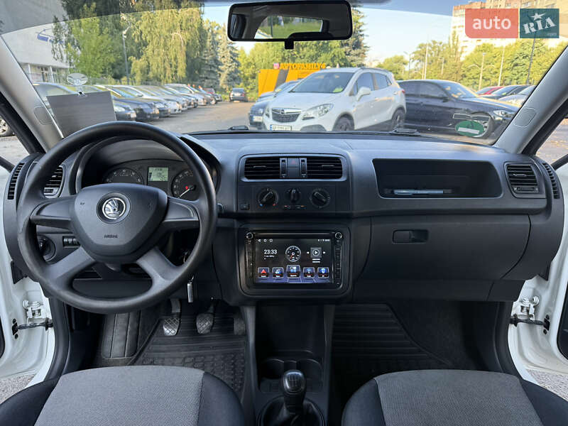 Хэтчбек Skoda Fabia 2013 в Киеве