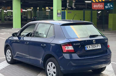 Хэтчбек Skoda Fabia 2017 в 