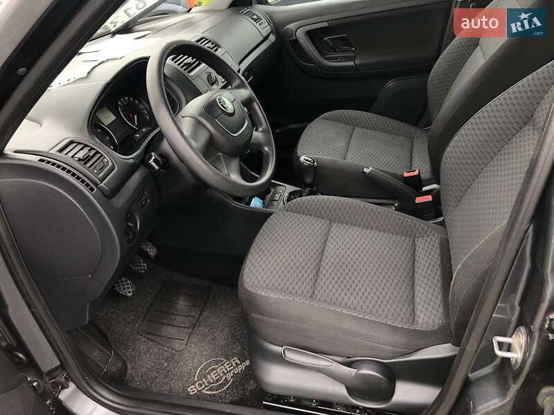 Универсал Skoda Fabia 2011 в Черновцах