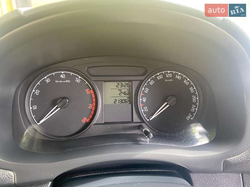 Універсал Skoda Fabia 2009 в Кропивницькому