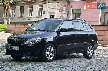 Універсал Skoda Fabia 2010 в Кам'янець-Подільському