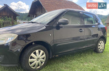 Хэтчбек Skoda Fabia 2009 в Славском