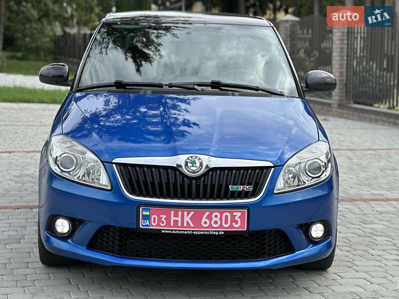 Хэтчбек Skoda Fabia 2011 в Староконстантинове
