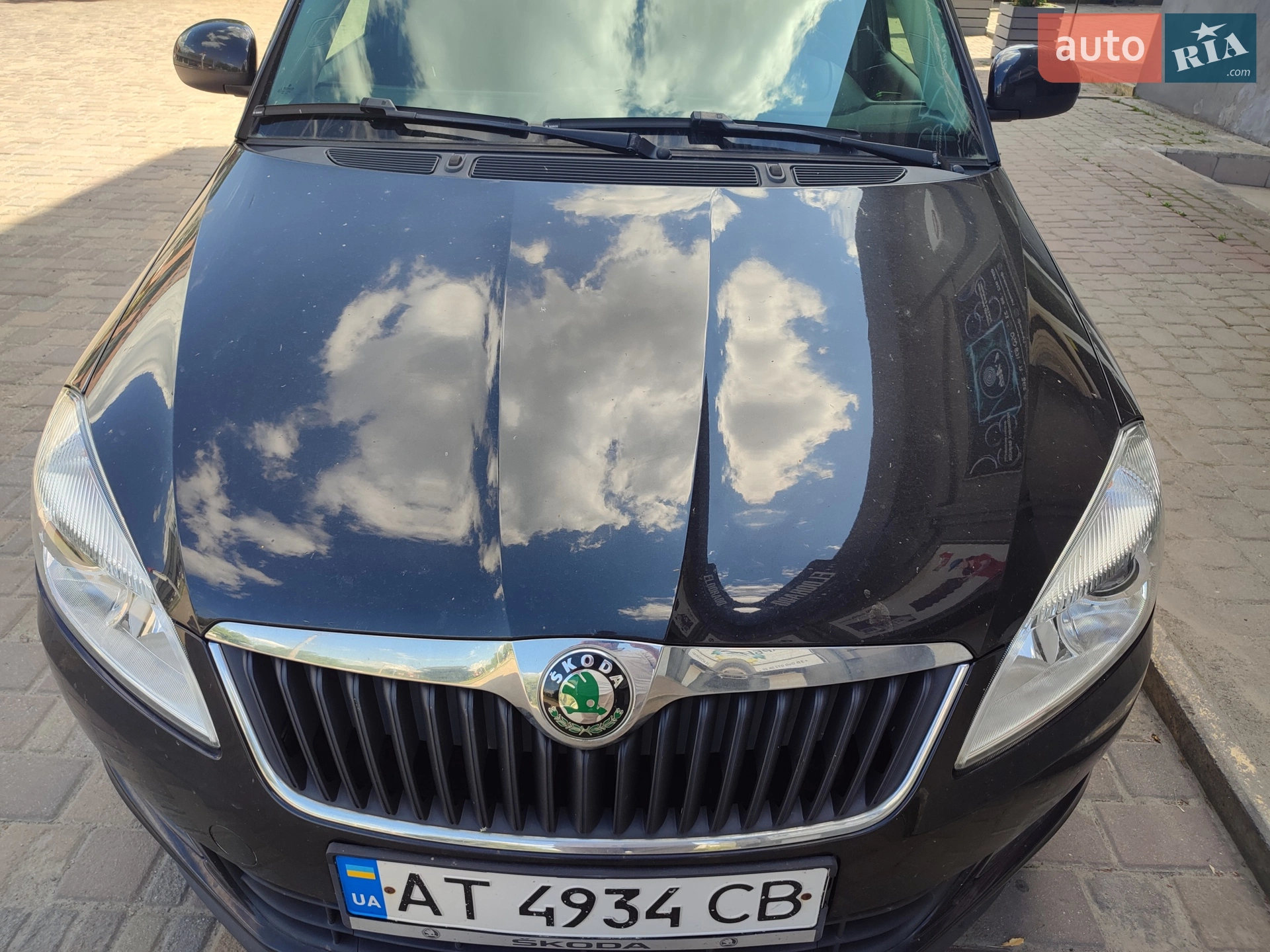 2011 Skoda Fabia - мініатюра 10