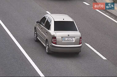 Седан Skoda Fabia 2005 в Львове