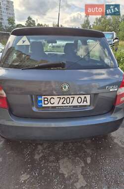 Хэтчбек Skoda Fabia 2010 в Львове