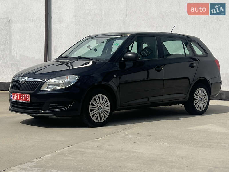 Універсал Skoda Fabia 2013 в Вінниці