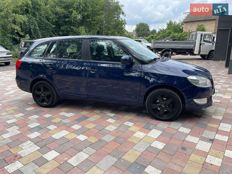 Универсал Skoda Fabia 2012 в Здолбунове