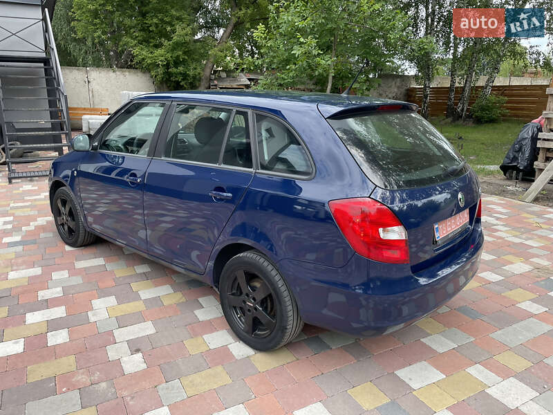 Универсал Skoda Fabia 2012 в Здолбунове