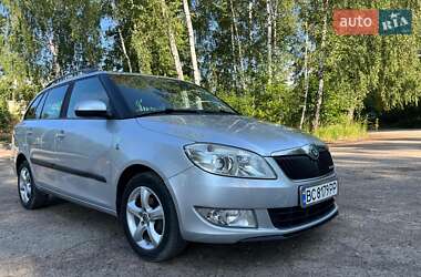 Универсал Skoda Fabia 2011 в 