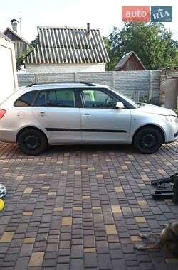 Універсал Skoda Fabia 2009 в Кривому Розі