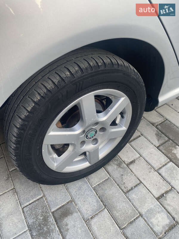 Универсал Skoda Fabia 2006 в Борщеве