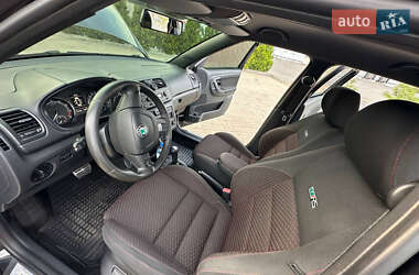 Хэтчбек Skoda Fabia 2010 в 