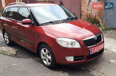 Універсал Skoda Fabia 2009 в Вінниці