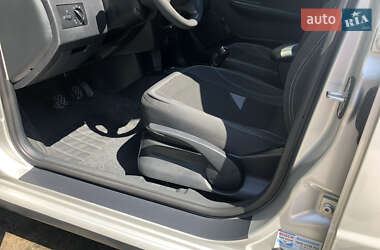 Хетчбек Skoda Fabia 2006 в 