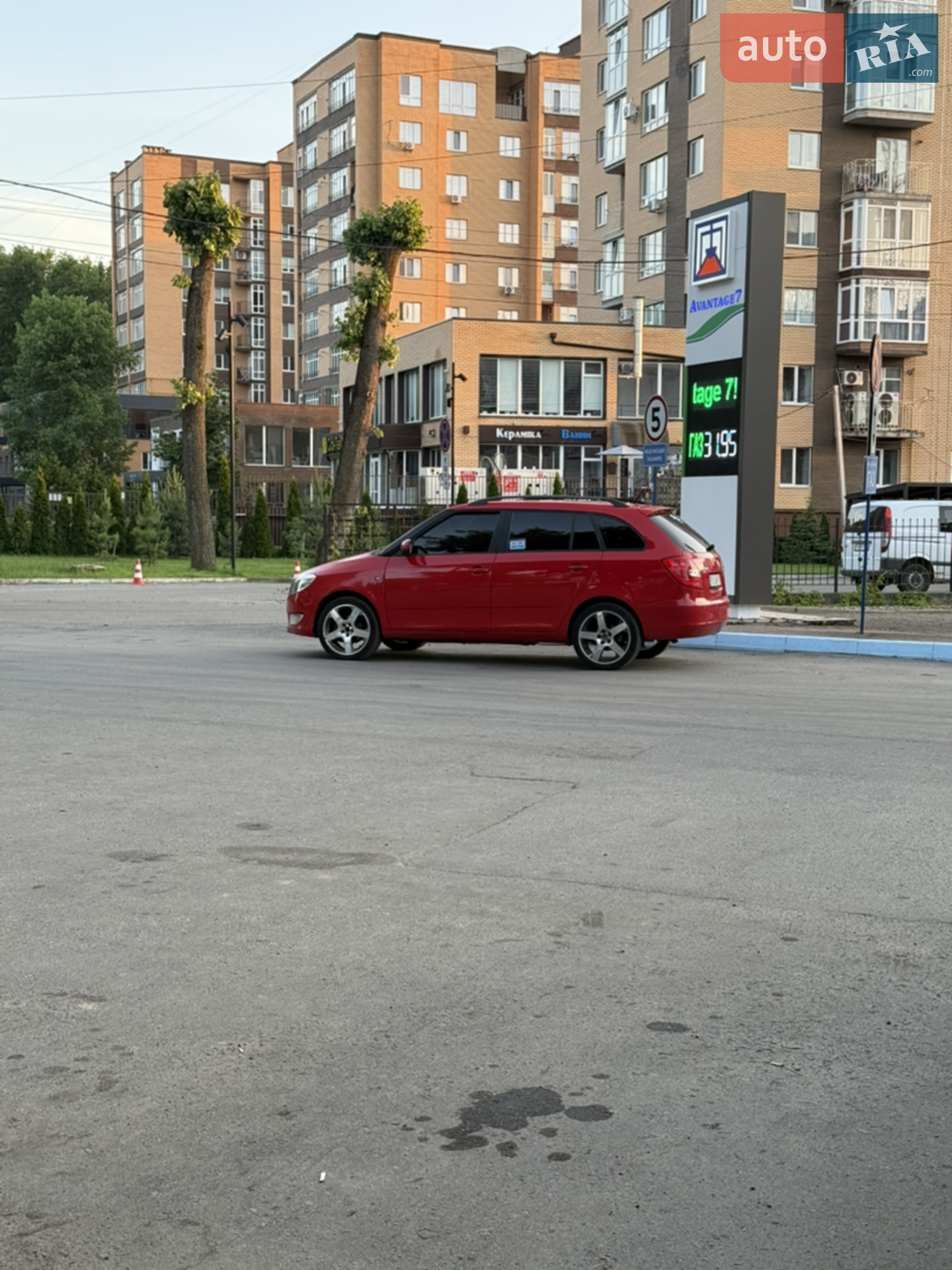 Skoda Fabia 2013 VIN TMBJK25JXE3029295 фото оголошення 9 з 15