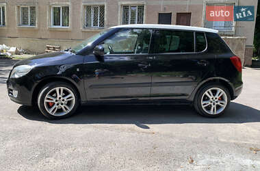 Хэтчбек Skoda Fabia 2008 в 