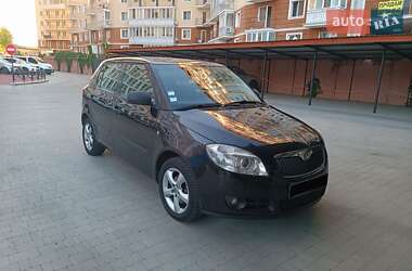 Хэтчбек Skoda Fabia 2008 в Одессе